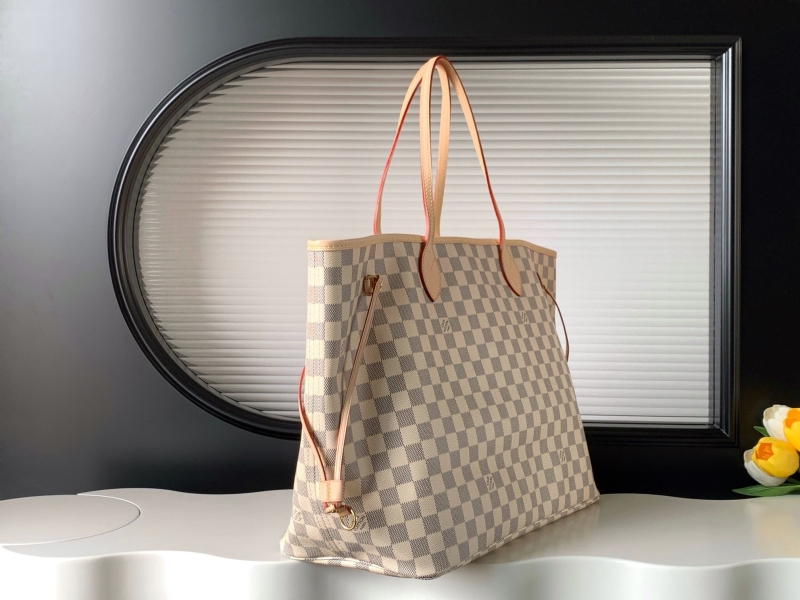 LV Shopping Bags